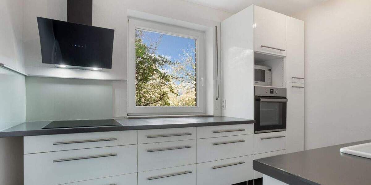 Familientraum in Kaiserswerth: 4 Zimmer-Wohnung mit idyllischem Garten 4 zimmer