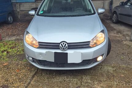 VW Golf 144.216 km 5.490 &euro; Jüchen 41363