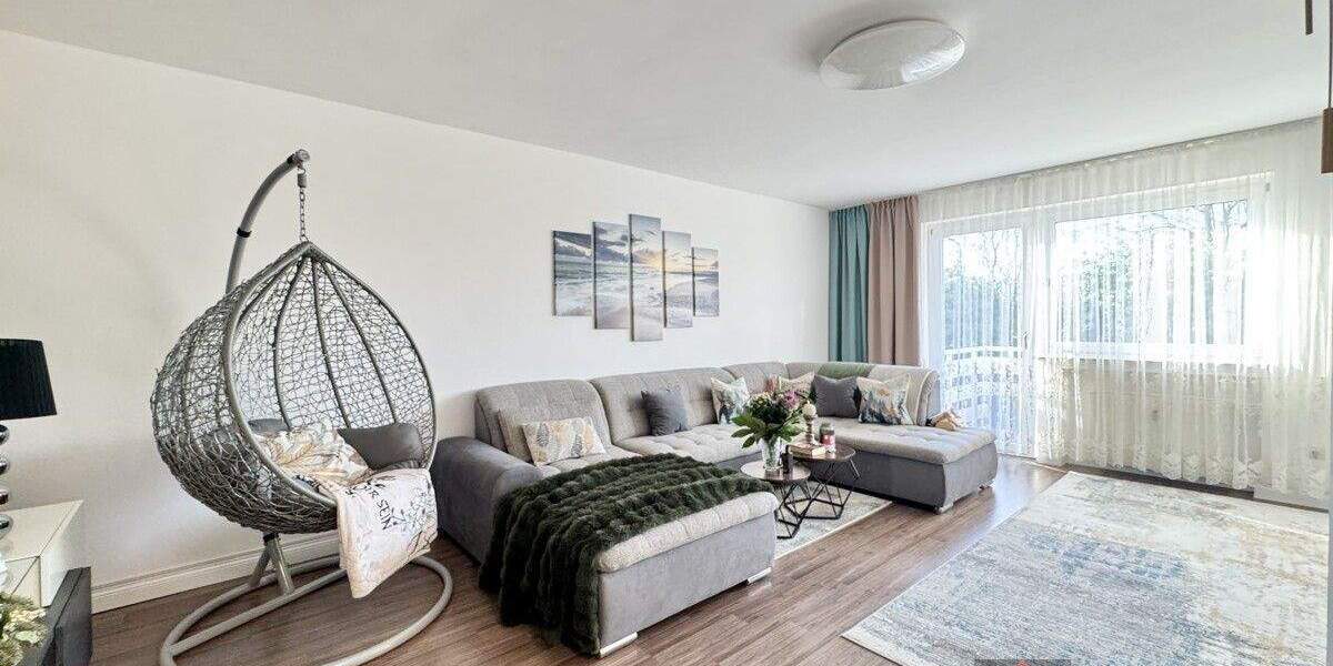 Sonnige Eigentumswohnung mit zwei Balkonen und großer Terrasse in Düsseldorf-Eller 3 zimmer