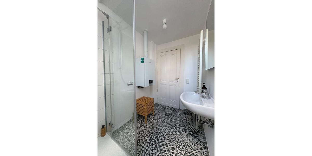 Dachgeschoßwohnung Wuppertal Arrenberg - 4.5 Zimmer, 115 m&sup2;, 1.150&euro; | Angebot:26227580