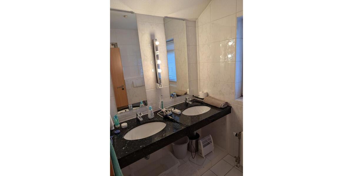 Dachgeschoßwohnung Ratingen Lintorf - 2 Zimmer, 45 m&sup2;, 680&euro; | Angebot:24663592