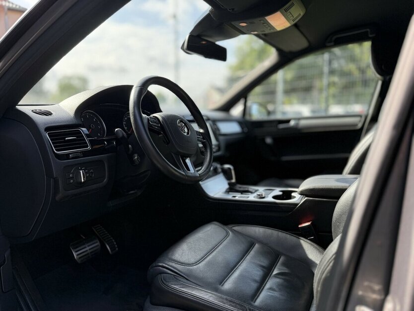 VW Touareg V6 TDI BMT Leder / Kamera / Memory 147.000 km 20.790 € Mönchengladbach 41066