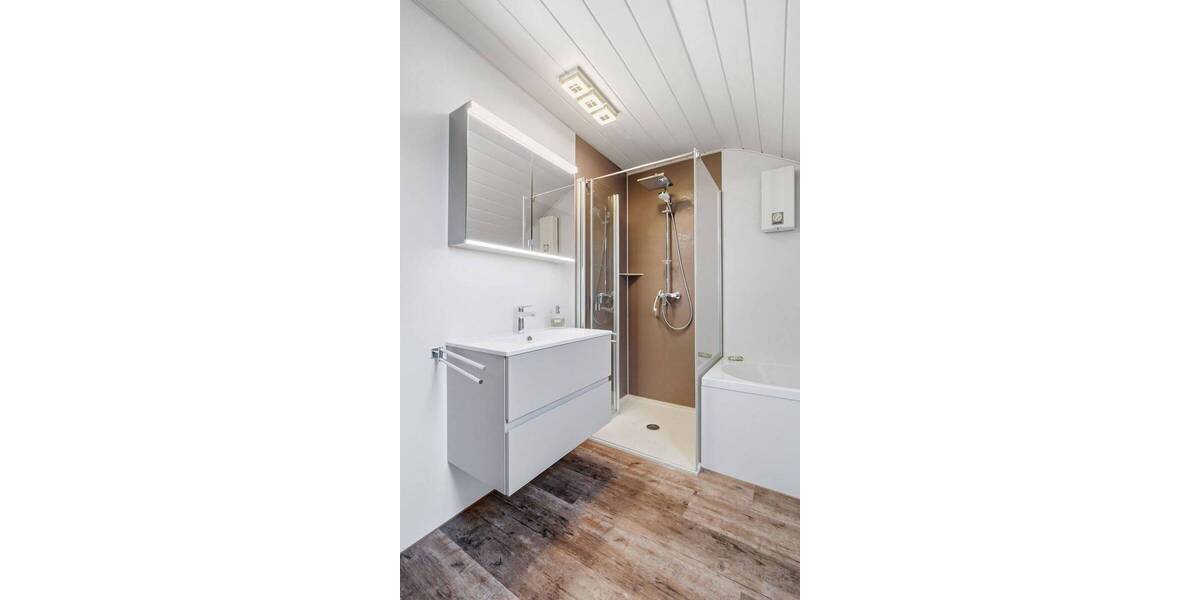 Etagenwohnung Dormagen Dormagen-Nord - 1 Zimmer, 86 m&sup2;, 189.000&euro; | Angebot:26853087