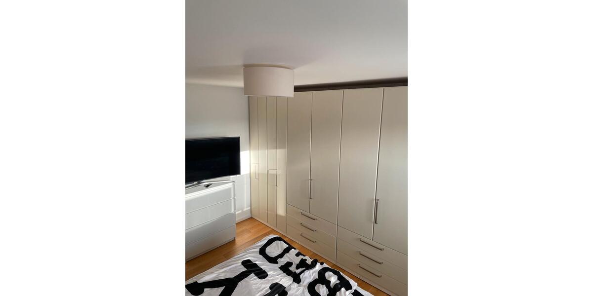 Etagenwohnung Velbert Pöthen - 3.5 Zimmer, 96 m&sup2;, 363.636&euro; | Angebot:25745994