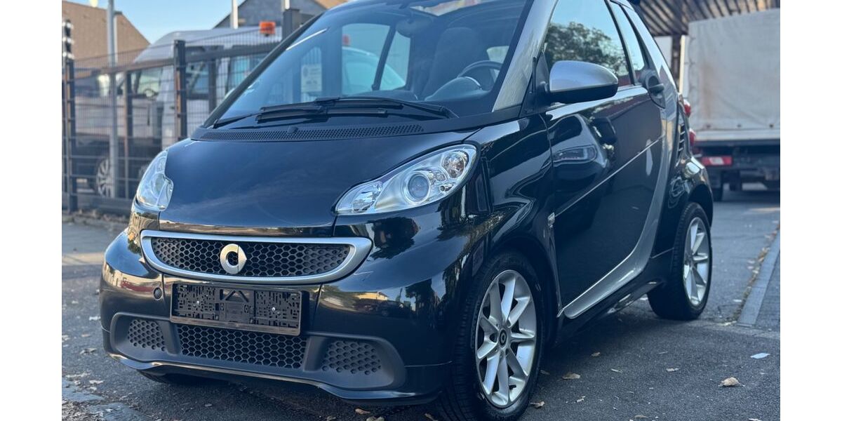 Smart ForTwo 131.544 km 4.800 &euro; Solingen 42697