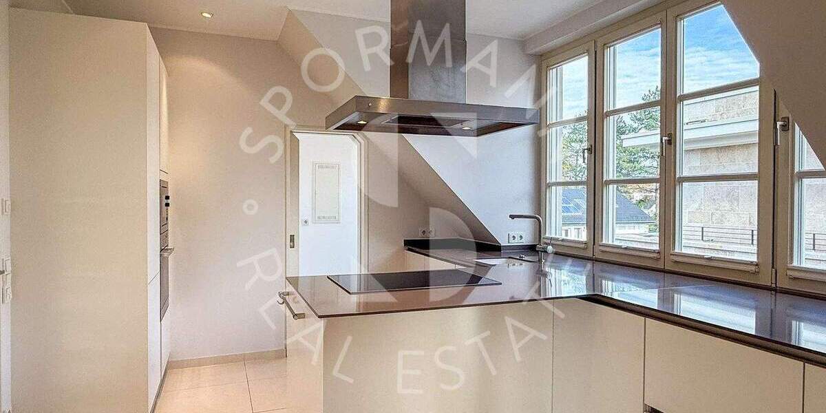 Luxuriöse 4-Zimmer-Maisonette im Zooviertel - Süd-Balkon, Einbauküche & zwei TG-Stell 4 zimmer