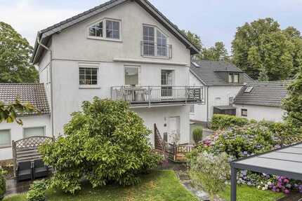 Wohnen wie im Haus: MaisonetteWohnung mit 900 m² eigenem Garten in Breitscheid