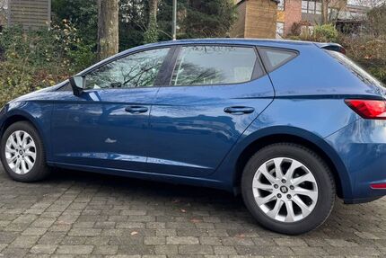 Seat Leon 79.000 km 12.900 &euro; Solingen 42653