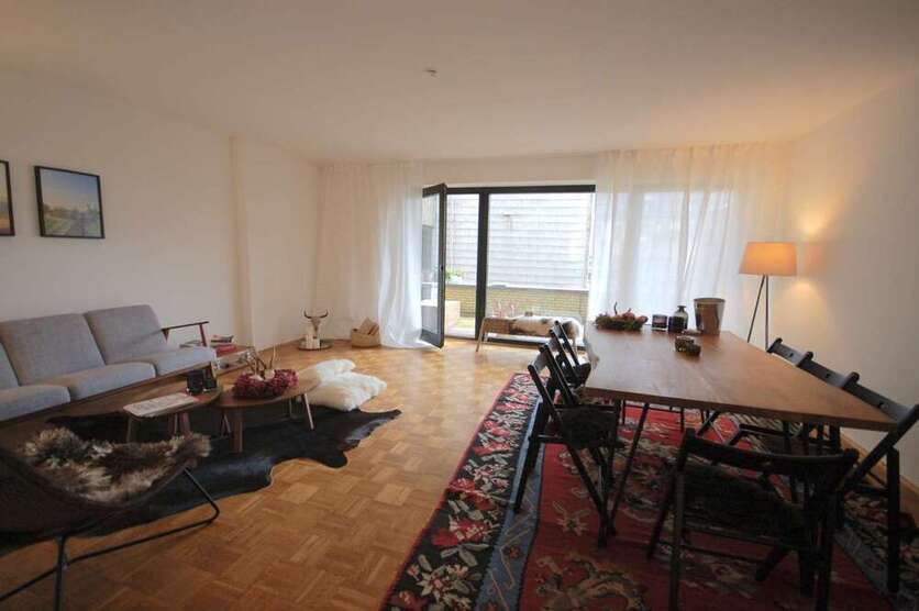 Wohnung zum Mieten in Düsseldorf 1.150 € 65 m²