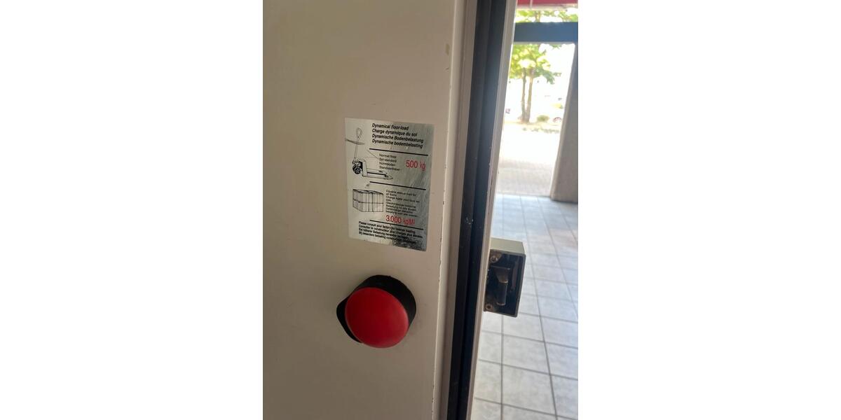 Attraktives Ladenlokal in Neuss-Weckhoven zu vermieten zimmer