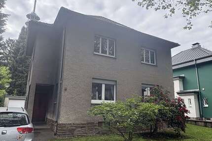 Haus Solingen Central - 6 Zimmer, 172 m&sup2;, 395.000&euro; | Angebot:26762228