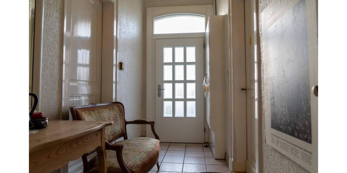 Doppelhaushälfte Krefeld Fischeln - 7 Zimmer, 187 m&sup2;, 380.000&euro; | Angebot:19325146