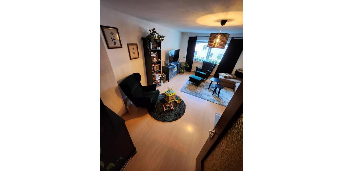 Etagenwohnung Düsseldorf Stadtbezirk 8 - 4 Zimmer, 96 m&sup2;, 1.299&euro; | Angebot:25751647