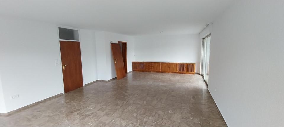 Etagenwohnung Leverkusen Schlebusch - 3 Zimmer, 100 m&sup2;, 950&euro; | Angebot:26287797