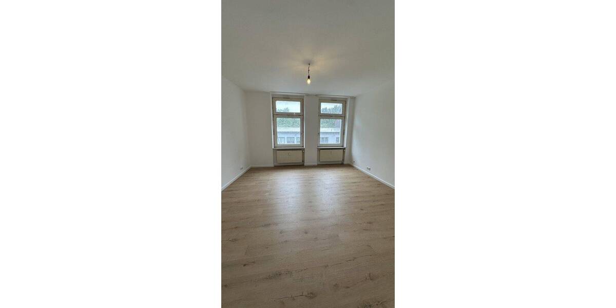 Etagenwohnung Wuppertal Barmen - 4 Zimmer, 94 m&sup2;, 840&euro; | Angebot:26801703