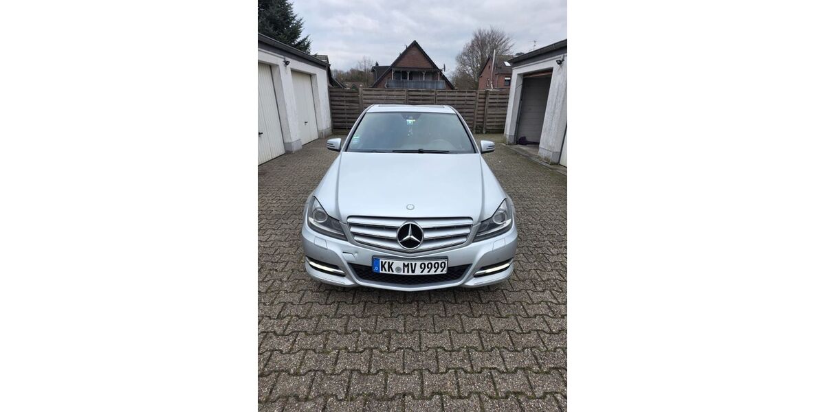 Mercedes-Benz C 250 214.715 km 12.000 &euro; krefeld 47804