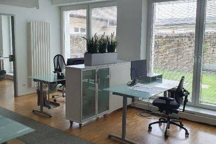 Zwei einzelne Cowork-Schreibtische von 4 suchen gerne LangzeitmieterIn - All-in-Miete