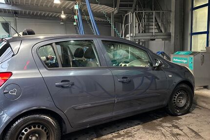 Opel Corsa 200.000 km 2.200 &euro; Remscheid 42853