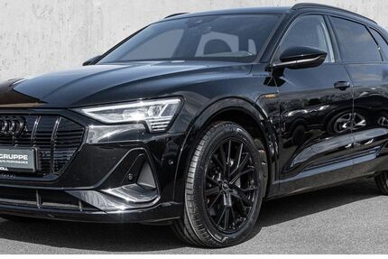 Audi e-tron 31.858 km 31.850 &euro; Düsseldorf 40474