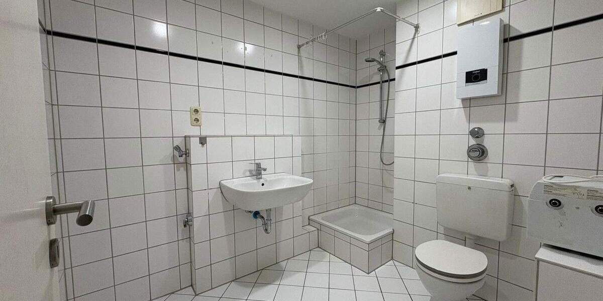 Etagenwohnung Mönchengladbach Eicken - 2 Zimmer, 53 m&sup2;, 138.000&euro; | Angebot:25722740