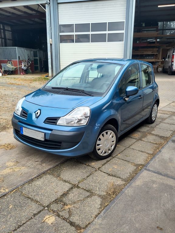 Renault Modus 83.000 km 2.800 € Köln 50767