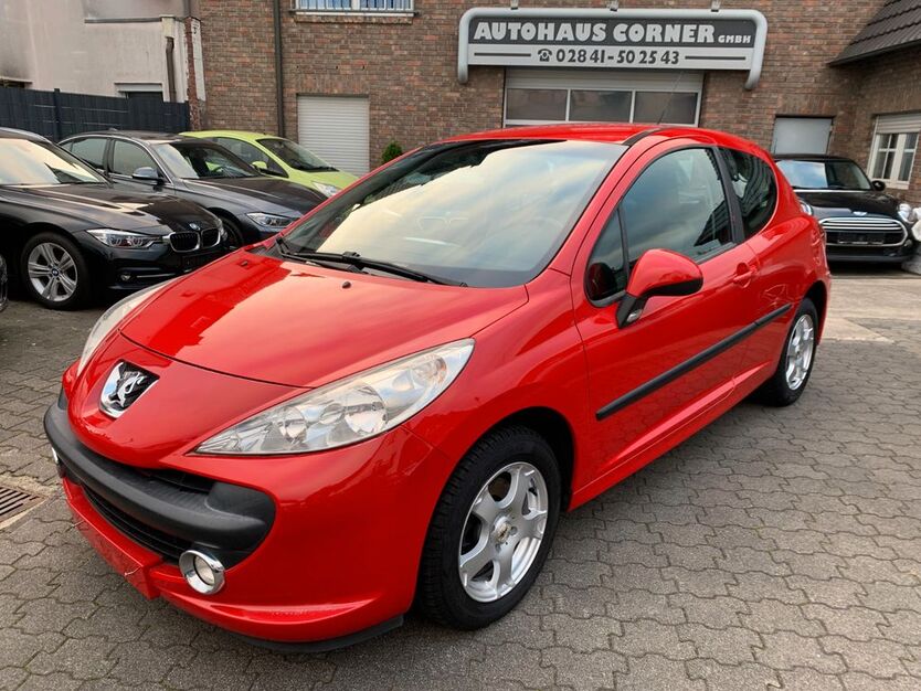 Peugeot 207 178.000 km 2.990 € Moers 47443