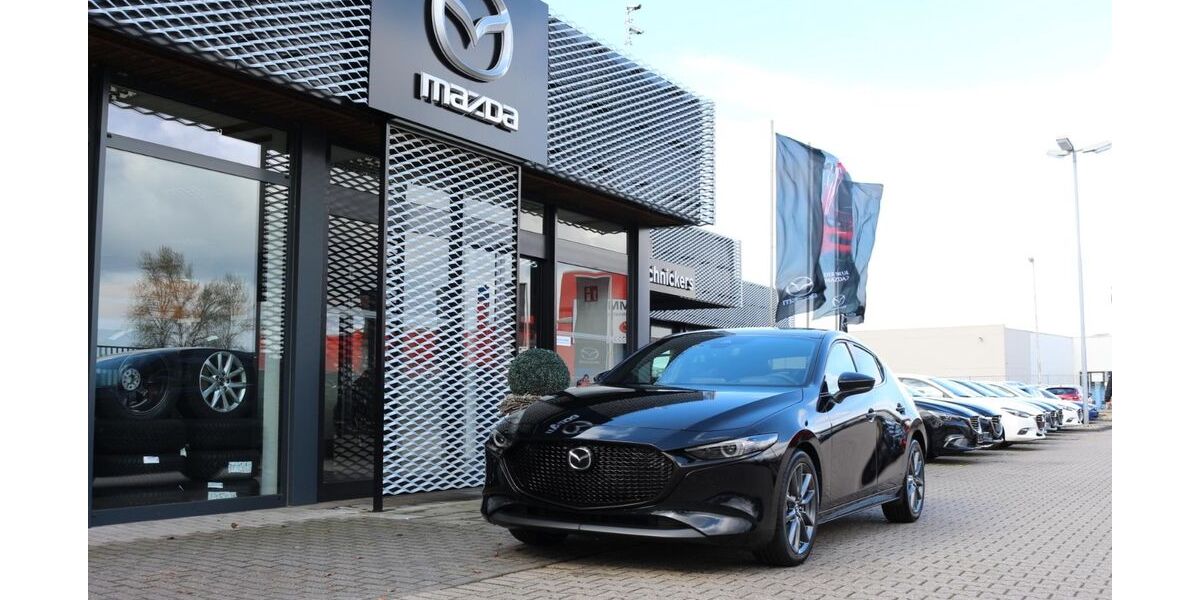 Mazda 3 68.744 km 18.490 &euro; Moers 47441