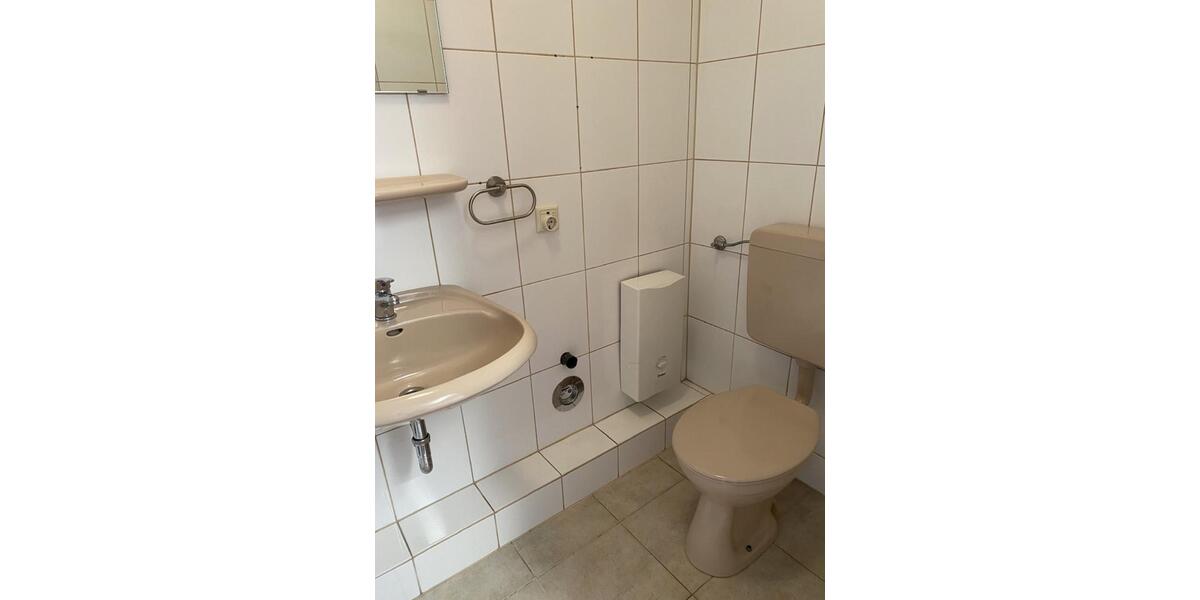 2 Raum Büro in der Fußgängerzone von Neviges zimmer