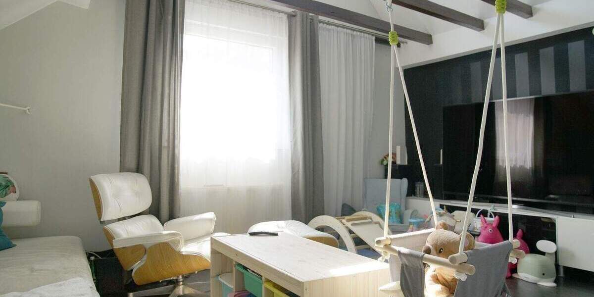 Ein-Zweifamilienhaus nahe der Urdenbacher Kämpe 4 zimmer