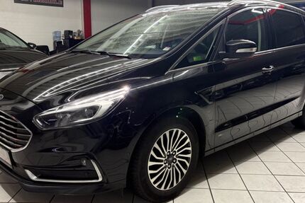 Ford S-Max 145.000 km 16.800 &euro; Leverkusen 51371