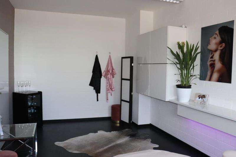 Büro in Meerbusch 240 € 17 m² zimmer