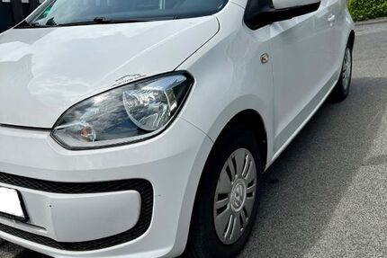 VW up! 60.000 km 6.100 &euro; Solingen 42659