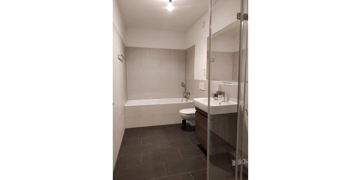 Etagenwohnung Düsseldorf Pempelfort - 2 Zimmer, 71 m&sup2;, 1.316&euro; | Angebot:26297043