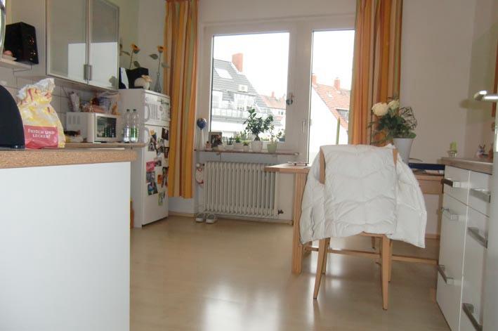 Wohnung in D-Derendorf mit 2 Balkonen (bitte keine Makler) 3 zimmer