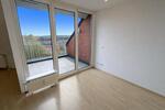 Lichtdurchflutete Dachgeschosswohnung in guter & zentraler Lage 2 zimmer