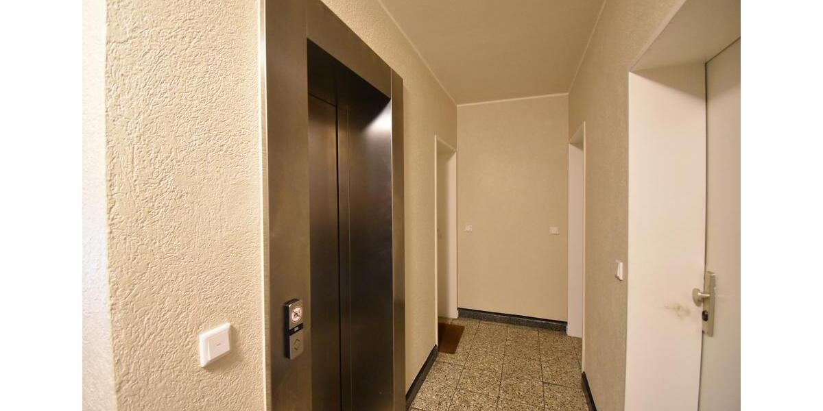 Etagenwohnung Düsseldorf Derendorf - 1 Zimmer, 26 m&sup2;, 950&euro; | Angebot:26072585