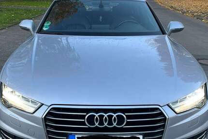 Audi A7 176.000 km 21.100 € Düsseldorf 40231