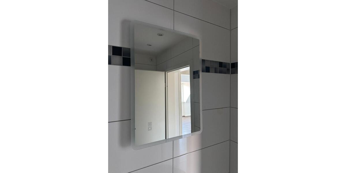 Dachgeschoßwohnung Krefeld Benrad - 2 Zimmer, 60 m&sup2;, 750&euro; | Angebot:26536681