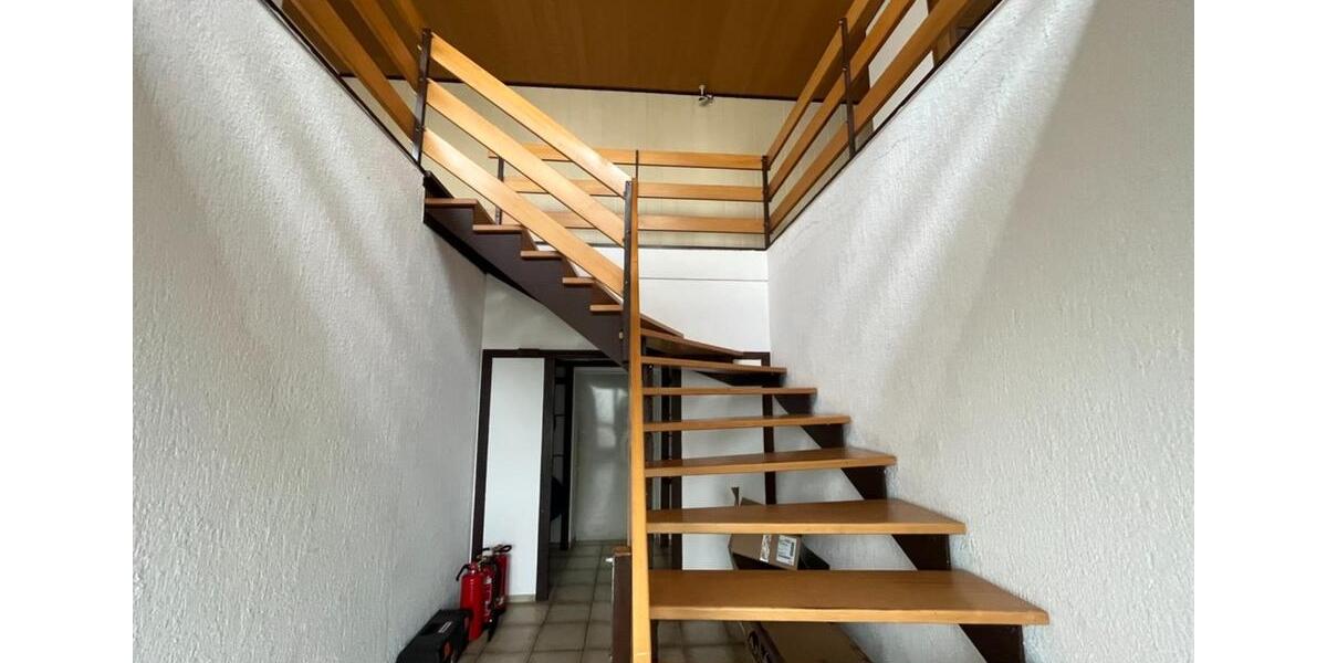 Gewerbeimmobilie 5 Zimmer+Carport+Stellplätze (EGOG) zimmer