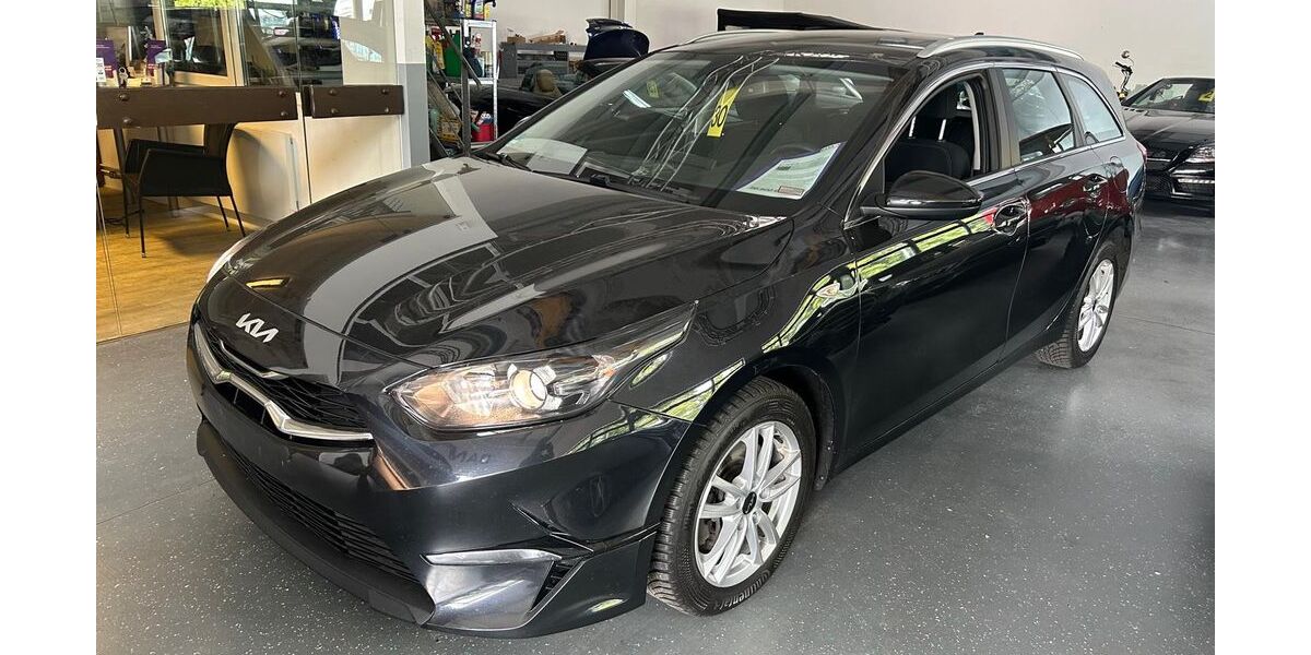 Kia ceed Sportswagon 230.000 km 9.950 &euro; Mönchengladbach 41199