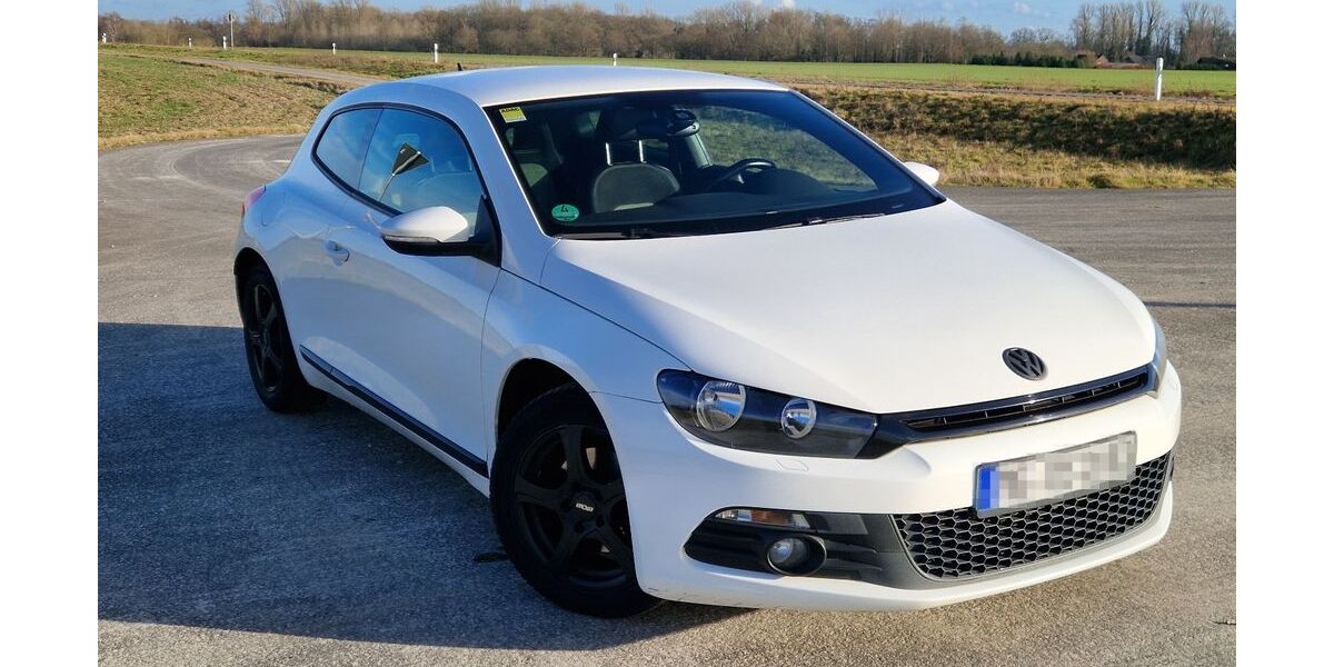 VW Scirocco 242.000 km 4.900 &euro; Mönchengladbach 41189