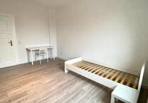 Möblierte WG Zimmer in bester Essener Lage !