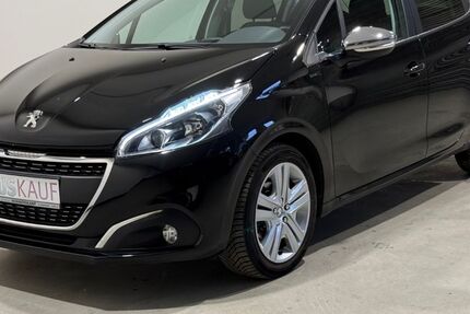 Peugeot 208 67.890 km 11.800 &euro; Mönchengladbach 41061