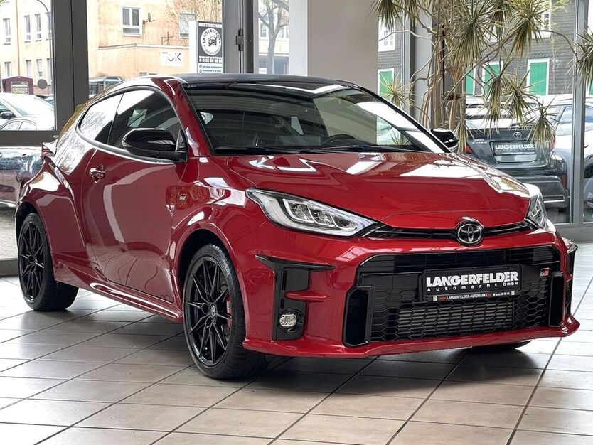 Yaris