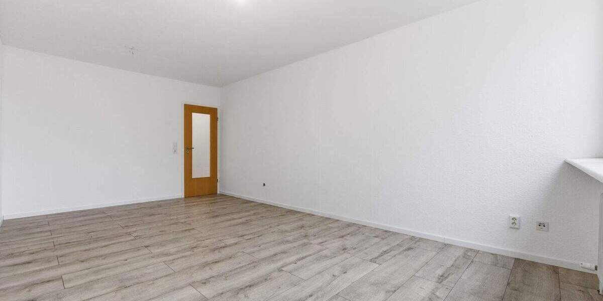 Renovierte 4-Zimmer-Wohnung mit Loggia – sofort frei & perfekt für Familien 4 zimmer