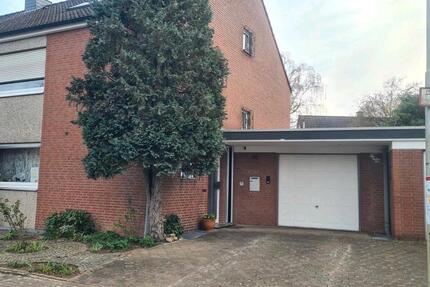 Reihenendhaus groß