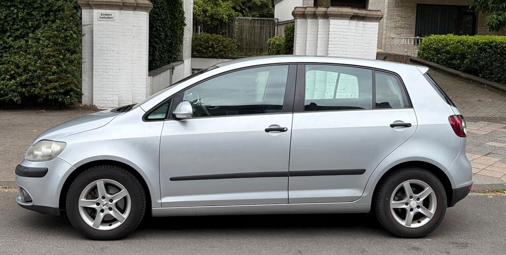 VW Golf Plus 189.000 km 4.900 &euro; Düsseldorf 40239