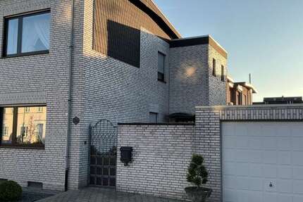 Haus Mönchengladbach Nord - 4 Zimmer, 111 m&sup2;, 259.000&euro; | Angebot:26365725