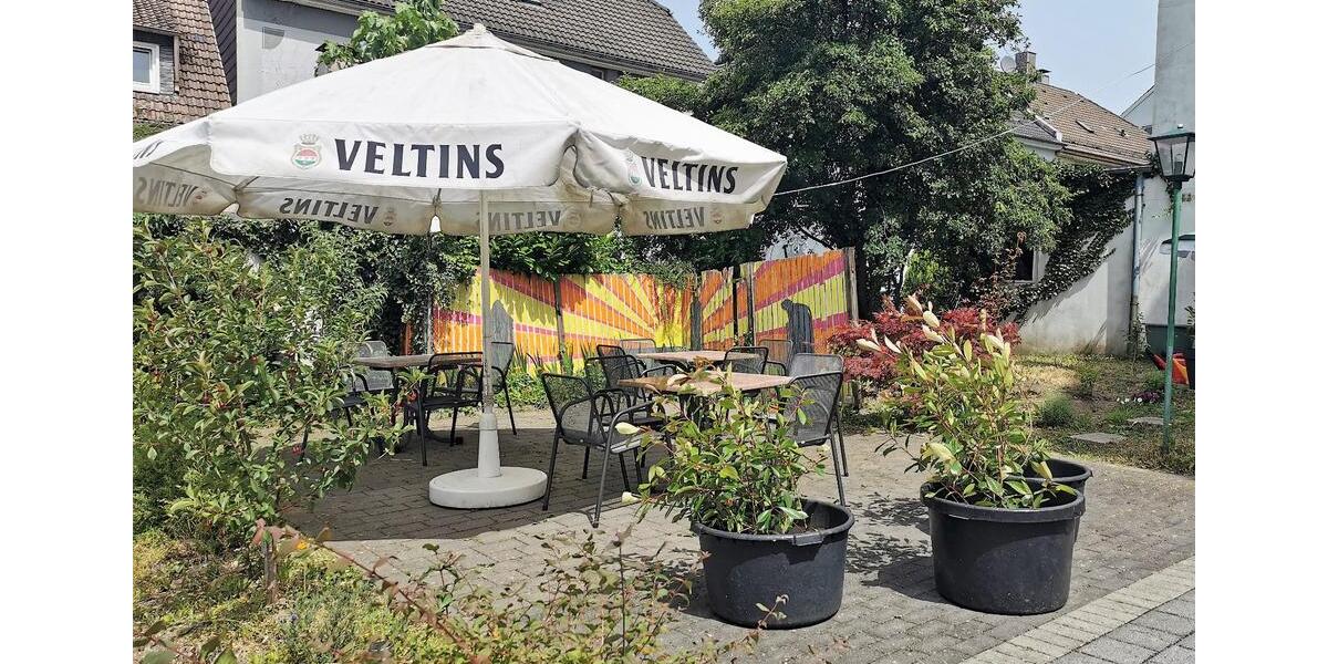 Einmalige Gelegenheit in Remscheid Wohnhaus mit Restaurant 13 zimmer