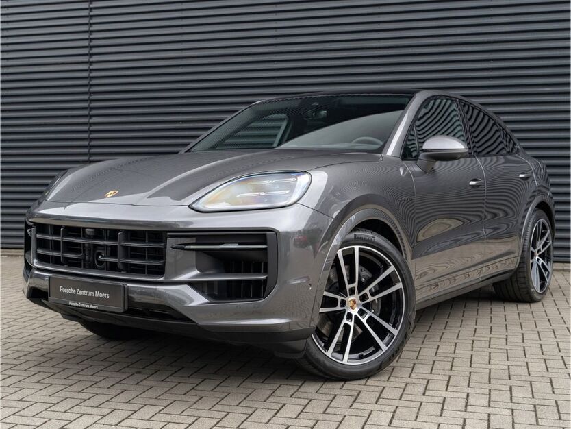 Porsche Cayenne 9.000 km 124.900 € Moers 47441